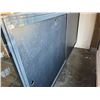 Image 2 : 2 SHELF GLASS DISPLAY RACK (39H X 70"L X 20W)