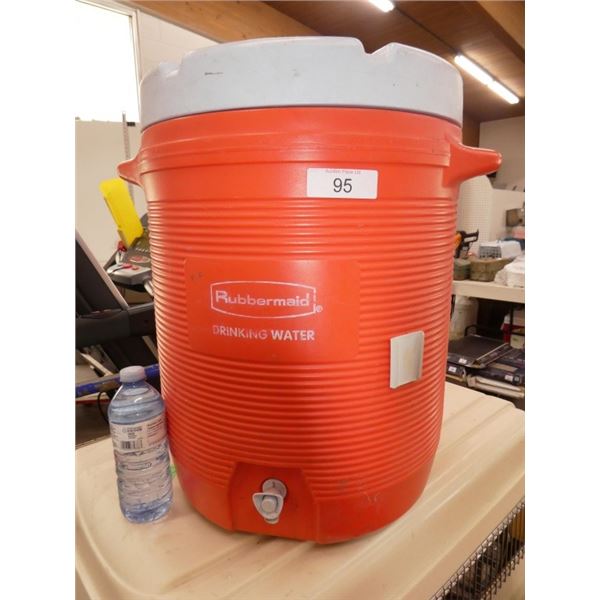 Rubbermaid drinking water cooler jug