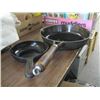 Image 2 : 2 CAST FRY PANS