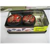 Image 1 : TIN W/ASST. TEAM CANADA PUCKS & WAYNE GRETZKY CARD