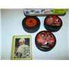 Image 2 : TIN W/ASST. TEAM CANADA PUCKS & WAYNE GRETZKY CARD