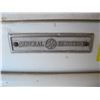 Image 2 : ANTIQUE GE OVERHEAD COMPRESSOR REFRIDGERATOR