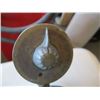 Image 2 : GRAYCO ANTIQUE GEAR LUBE TANK W/PUMP