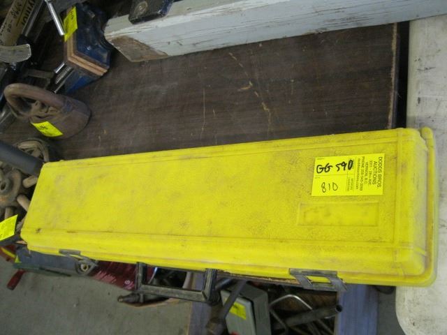 MEASURING SCALE IN BOX