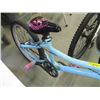 Image 4 : SM. BLUE BMX BIKE W/PINK HELMET