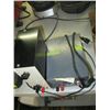 Image 2 : 2 REGULATED POWER SUPPLIES