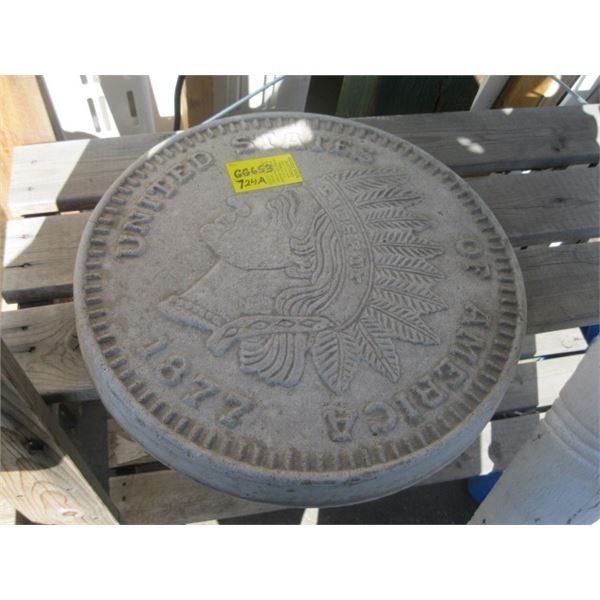 CONCRETE DECORATIVE STEPPING STONE