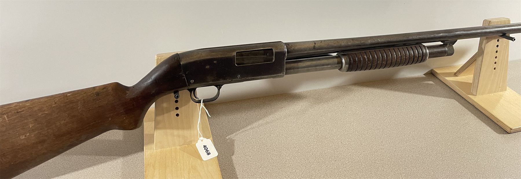 WESTERN FIELD 40N MODEL IN 12 GA