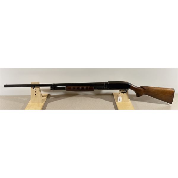 WINCHESTER MODEL 12 IN 12 GA