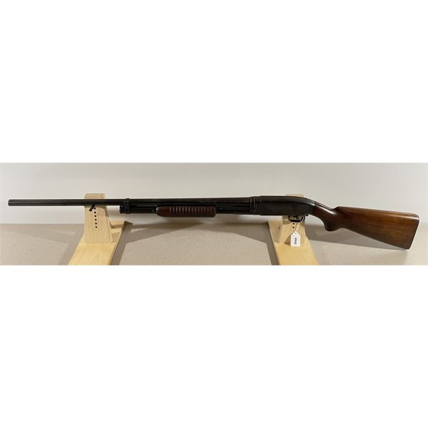 WINCHESTER MODEL 12 IN 12 GA