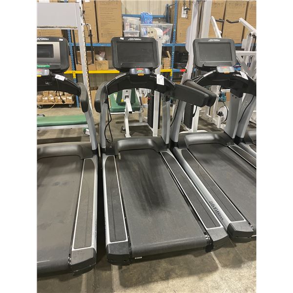 LIFE FITNESS FLEXDECK COMMERCIAL 120V ELECTRIC TREADMILL