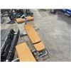 Image 2 : HAMMER STRENGTH GREY / BROWN COMMERCIAL ADJUSTABLE INCLINE SIT UP BENCH