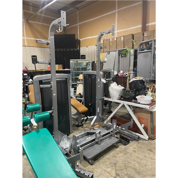 HAMMER STRENGTH FREE WEIGHT COMMERCIAL WORKOUT RACK SYSTEM ( DISASSEMBLED )