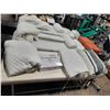 Image 2 : KD WHITE COMMERCIAL SPA MASSAGE BED WITH PILLOW, 2 COVERS, DELUXE ELECTRIC WARMING PAD, & 4 DRAWER
