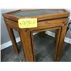 Image 1 : End Table, Glass Top, 24" Top