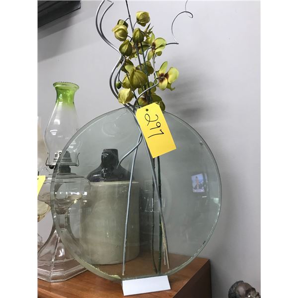 Glass Circle Display