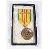 Image 1 : #226USA AMERICAN MEDAL VIETNAM SERVICE IN BLUE