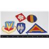 Image 1 : #346  ASSORTED LOT OF 5 AMERICAN UNIFORM INSIGNIA