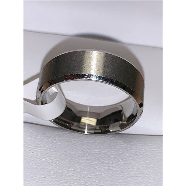 Gents Silver titanium Bevel Edge Band size 10 new