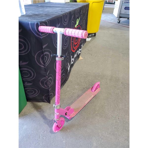 Street Runner Pink Children's Scooter OPEN BOX - SOLD AS IS
