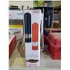 Image 2 : New Gourmet Tool Utensils Electric Salt & Pepper Grinder Set - Red & Black