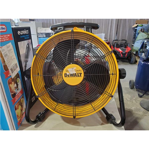 DeWalt 18' Drum Fan - OUT OF BOX - SOLD AS IS
