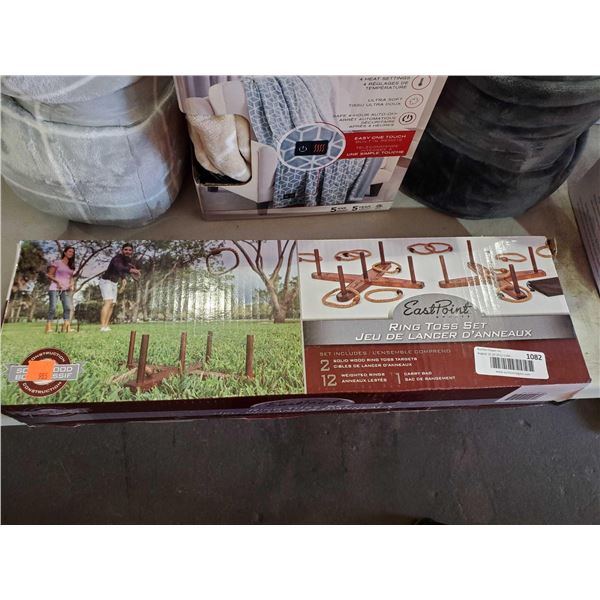 Outdoor Ring Toss Game - OPEN BOX - SOLD AS IS