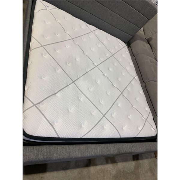 King Size premium pillow top mattress