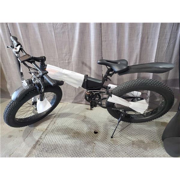 NEW ZHENGBU Fat Tire folding 26 inch E Bike - 400 W Lithium Battery, brand new with keys, & charger