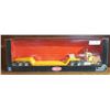 Image 1 : Peterbilt Die Cast 1:32 Scale Openable Doors New Ray Long Hauler Rig