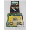 Image 1 : Ertl John Deere Tractor Set and Lock Blade Knife
