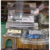 Image 1 : N Gauge Scale Vintage Train Lot Locomotive Plus Box Cars