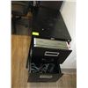 Image 2 : BLACK 2 DRAWER METAL FILING CABINET W/KEYS