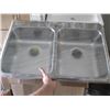 Image 1 : KINDRED DOUBLE SINK W/1 FAUCET HOLE