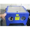 Image 1 : SANDBLASTING CABINET W/SPRAYER