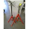 Image 1 : 2 RIGID STANDS