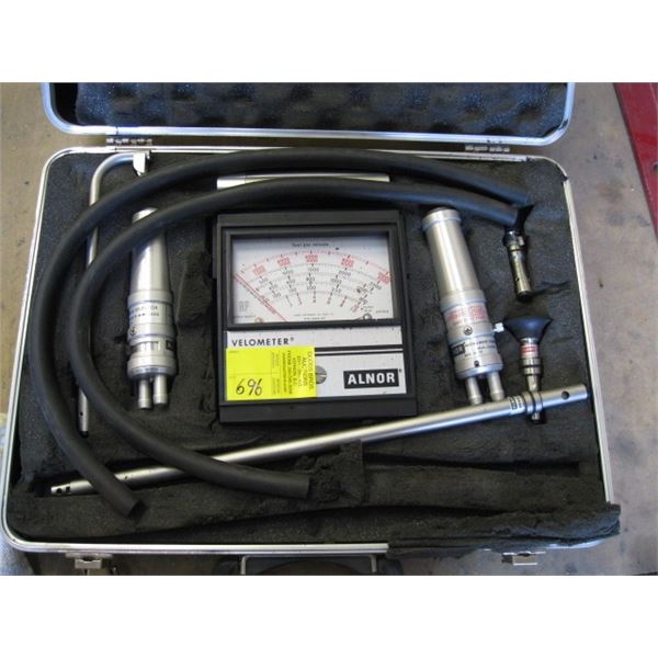 ALNOR VELOMETER IN CASE