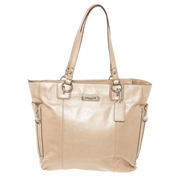 Coach Beige Leather Gallery Zipper Tote Bag