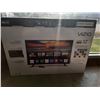 Image 2 : VIZIO D32H-F0 32" LED SMART TELEVISION WITH POWER CABLE