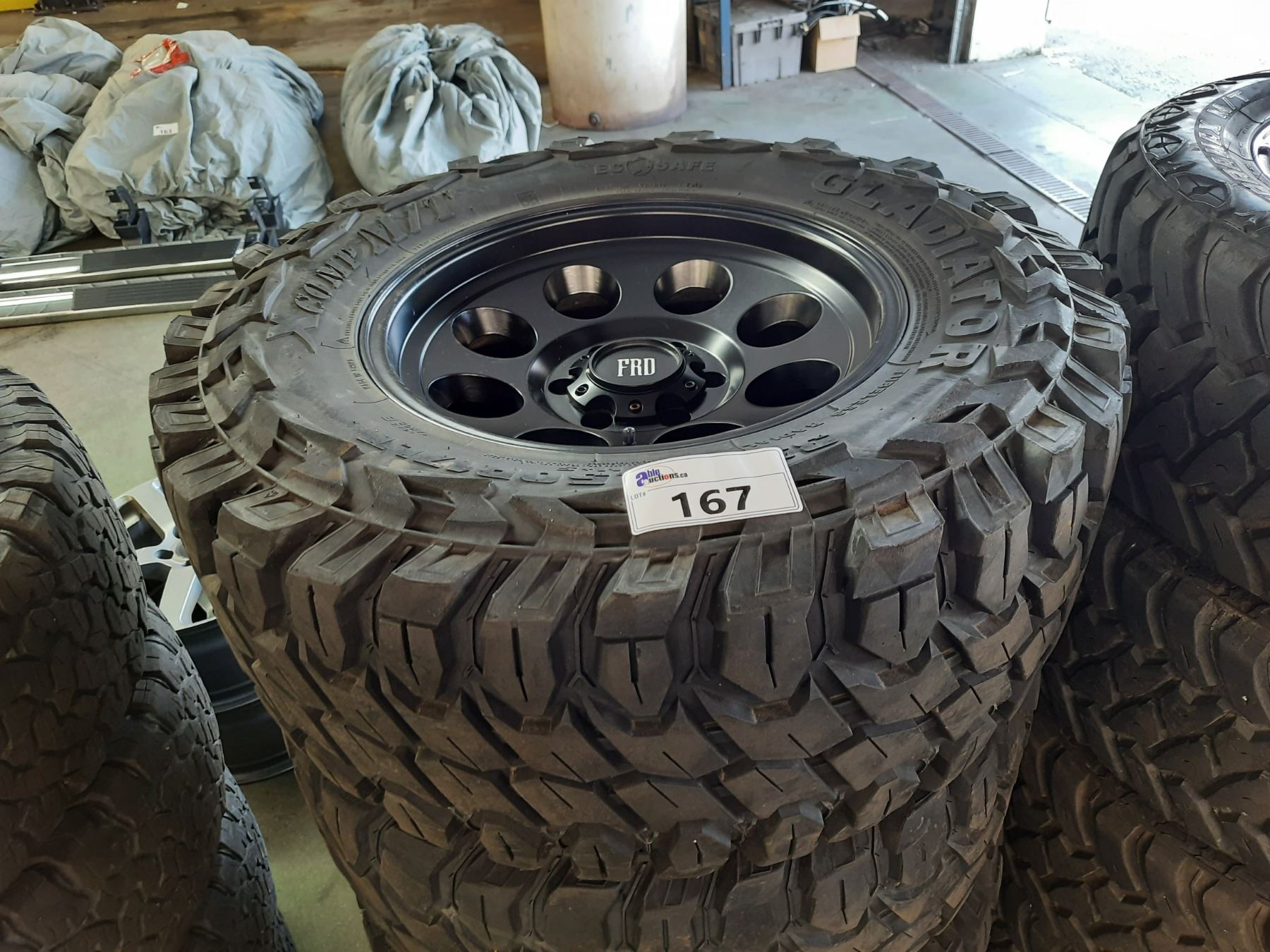 SET OF 4 GLADIATOR X-COMP M/T 33X12.50R17 126Q MUD + SNOW TIRE ON FRD ...