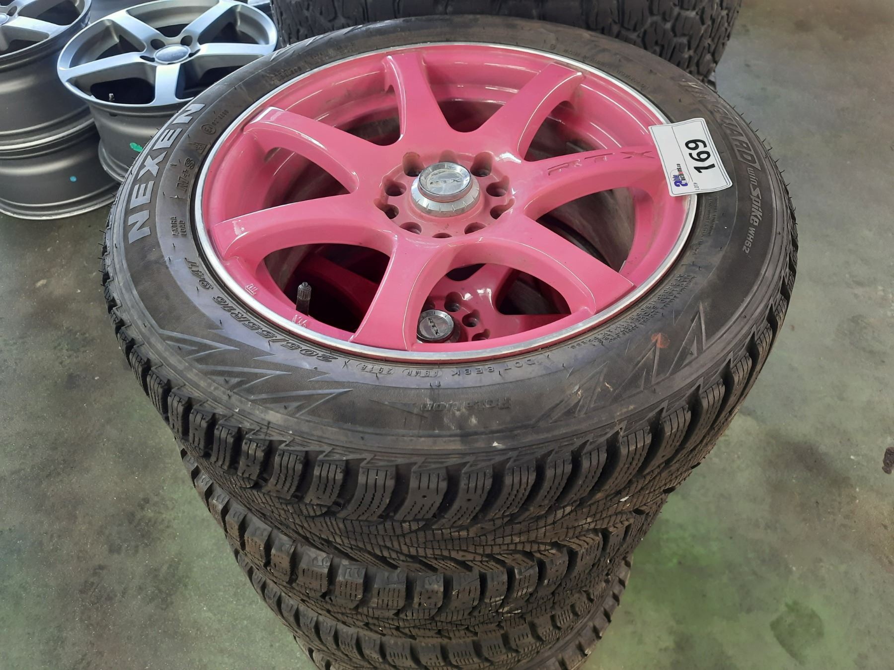 SET OF 4 NEXEN WINGUARD WINSPIKE WH62 205/55R16 94T MUD + SNOW TIRES ON ...