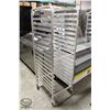 Image 1 : 18 SLOT COMMERCIAL ALUMINIUM BAKERS RACK