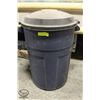 RUBBERMAID COMMERCIAL WASTE BASKET W/ LID