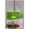 Image 5 : NEW 18/10 STAINLESS STEEL 9" ELEGNA FRYING PAN