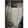 Image 1 : LOT OF BATHROOM STALL WALLS & PARTS