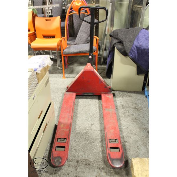 RED SHIPPERS SUPPLY 5000LBS PALLET JACK