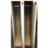 Image 2 : Group of 4 office locker cabinets (2 w/ keys) 3 w/ handles on right hand side & 1 w/ handle on left 