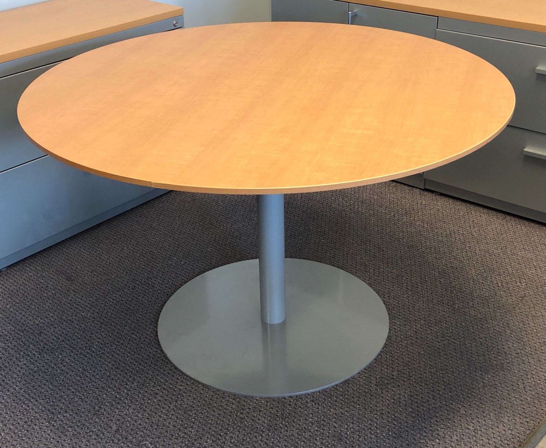 Round office desk - 4ft diameter round table top x 25 1/2in height