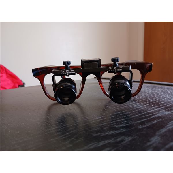 Professional Grade Surgeon Loupe Magnification Glasses