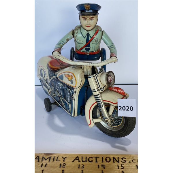 MODERN TOYS JAPAN BATTERY OPERATED TIN POLICE MOTORCYCLE RIDER